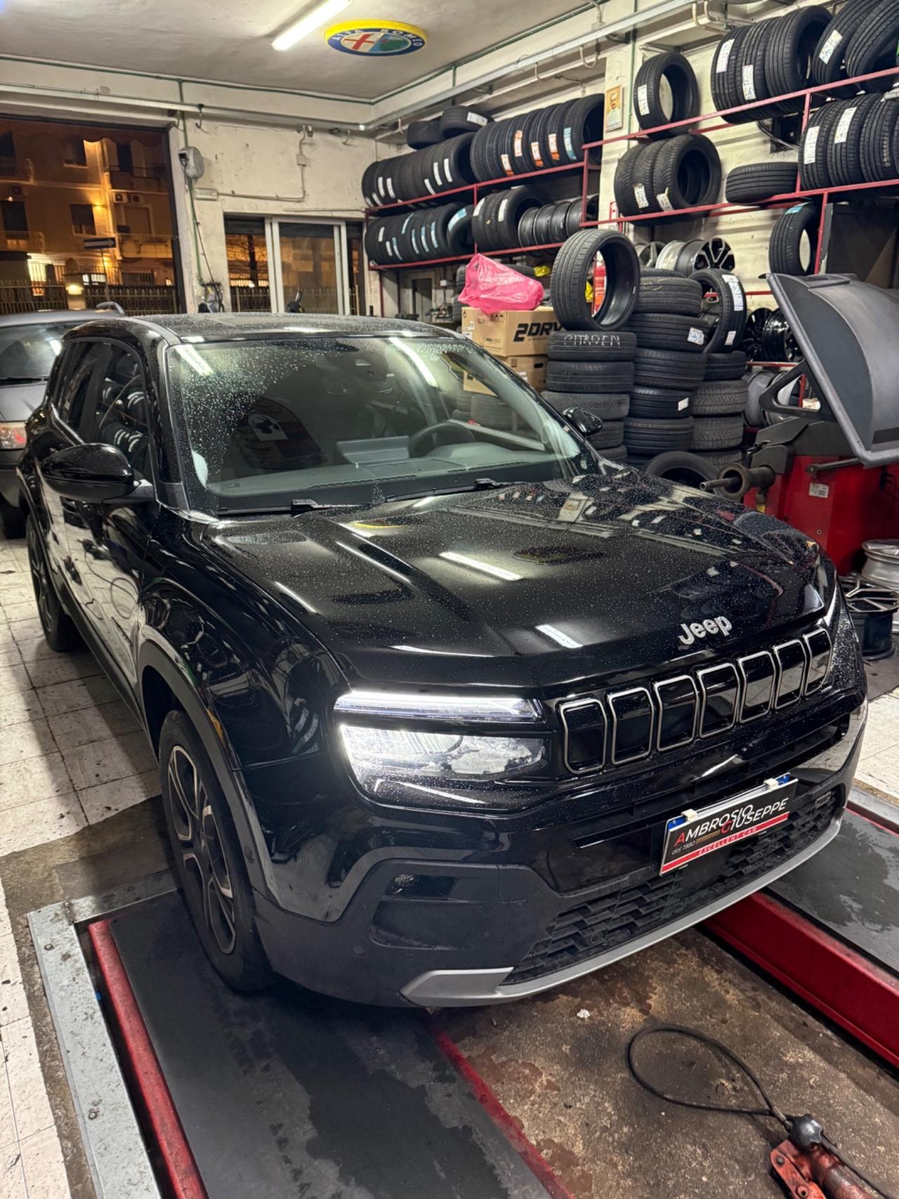 Jeep Avenger 1.2 Turbo 100 CV Summit