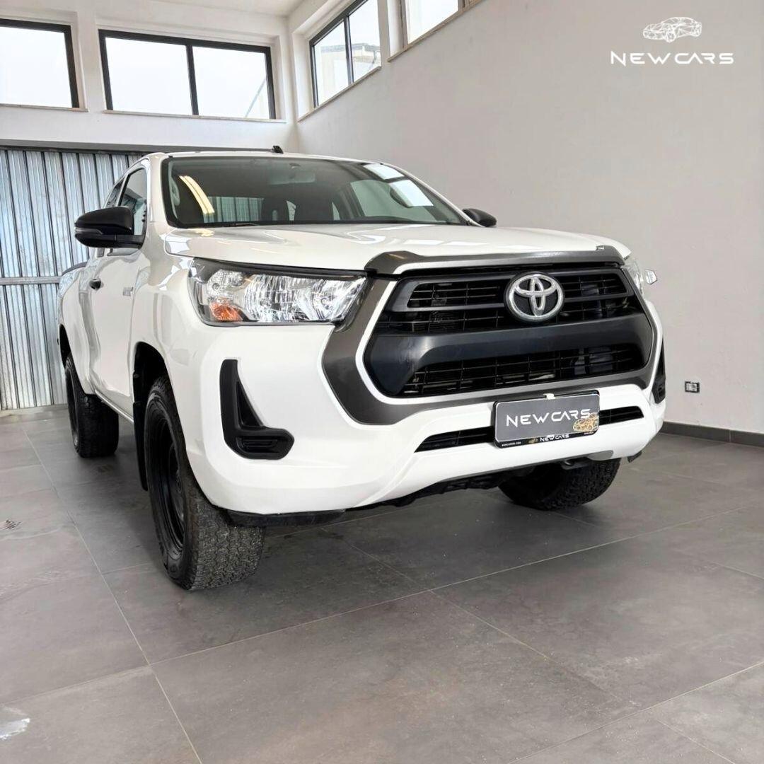 Toyota Hilux 2.4 D-4D 4WD 4 porte Double Cab Comfort
