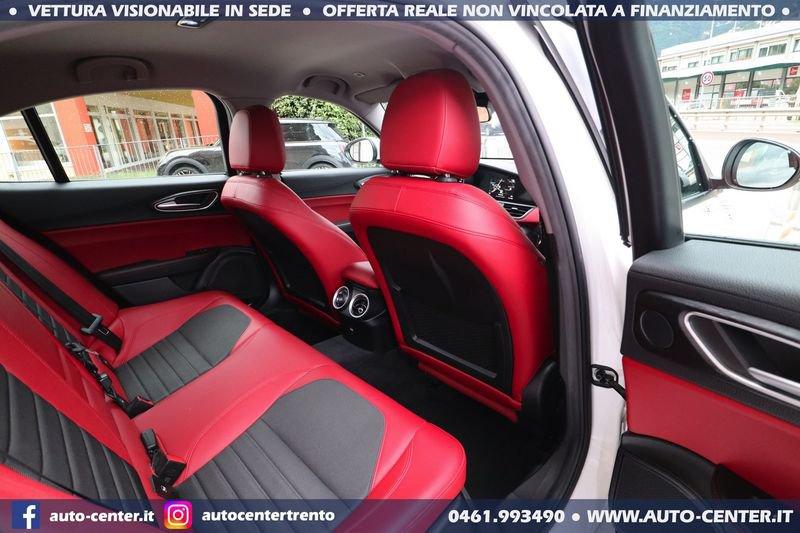 Alfa Romeo Giulia 2.2 Turbo Diesel AT8 160CV Super