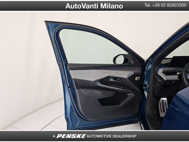 Peugeot e-3008 e 210cv 73 kWh GT
