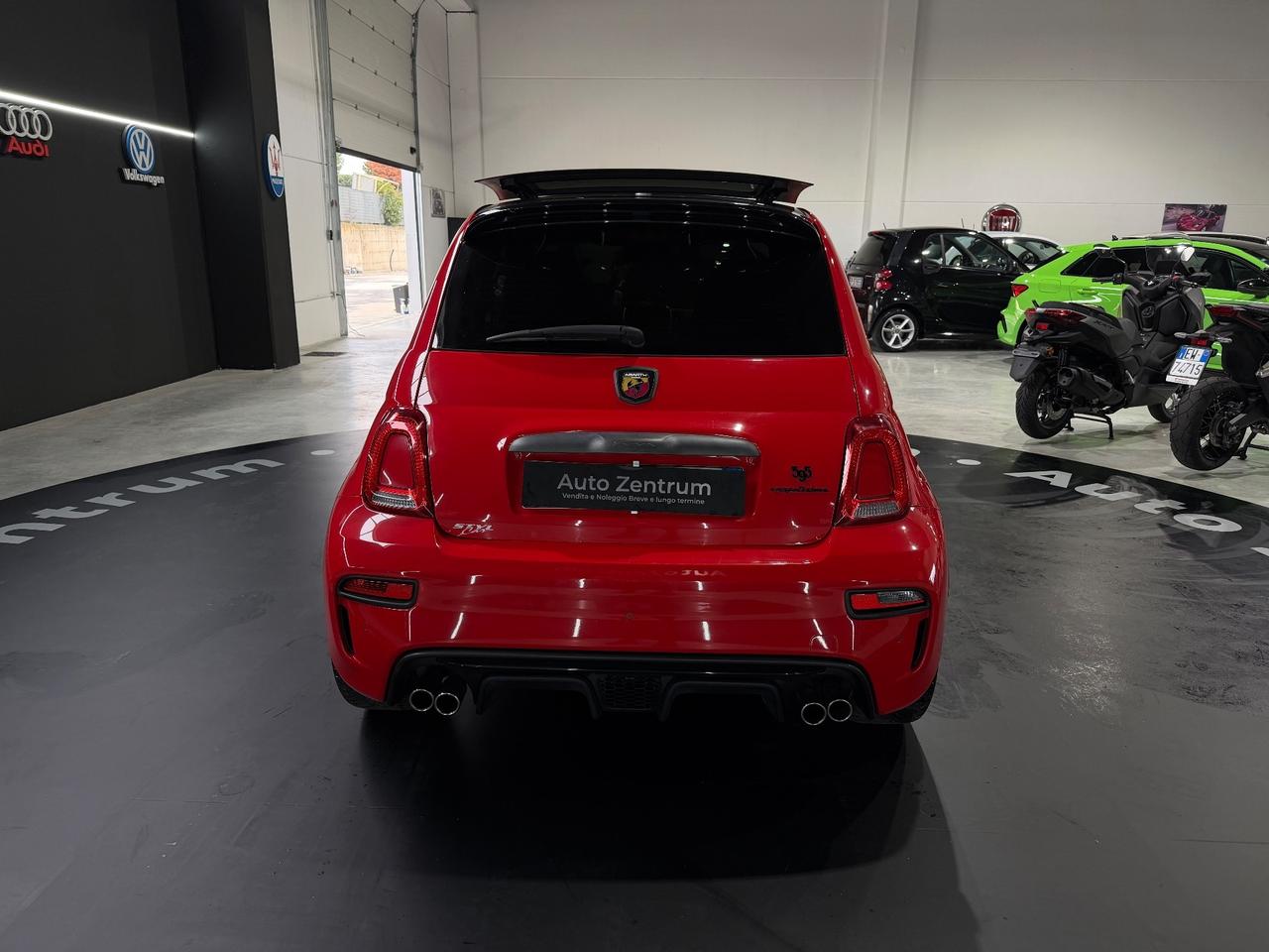 Abarth 595 1.4 Turbo T-Jet 180 CV Competizione