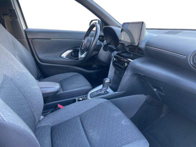 TOYOTA Yaris Cross 1.5 Hybrid 5p. E-CVT AWD-i Trend