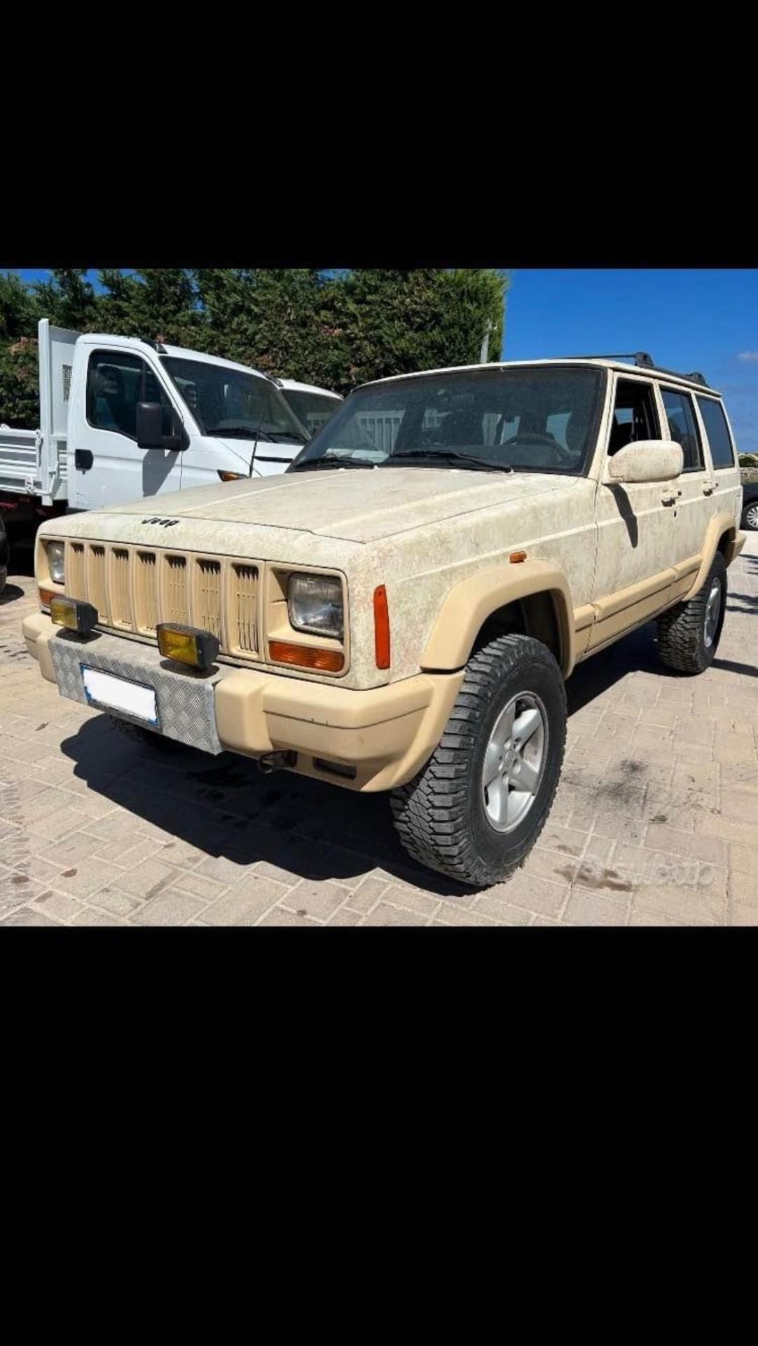 Jeep Cherokee 2.5 TD 5 porte Command-Trac Limited