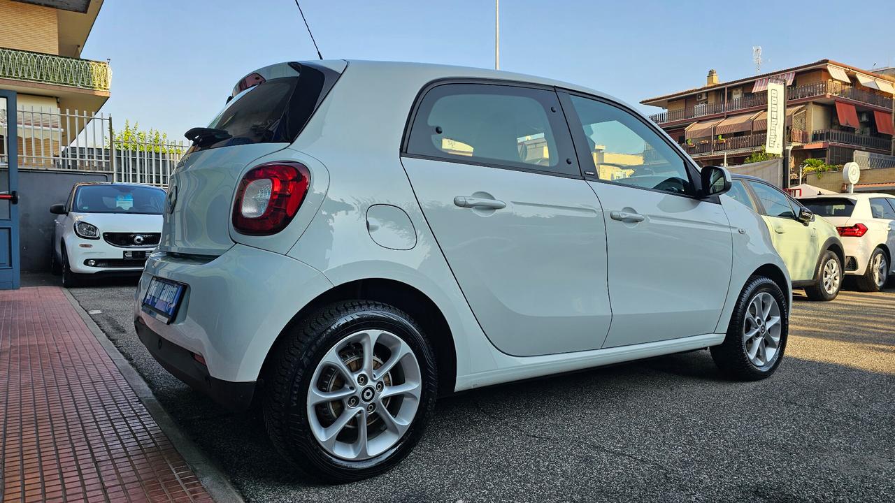 Smart ForFour 70 1.0 Passion UNIPRO' TAGL CERT LED SENSORI