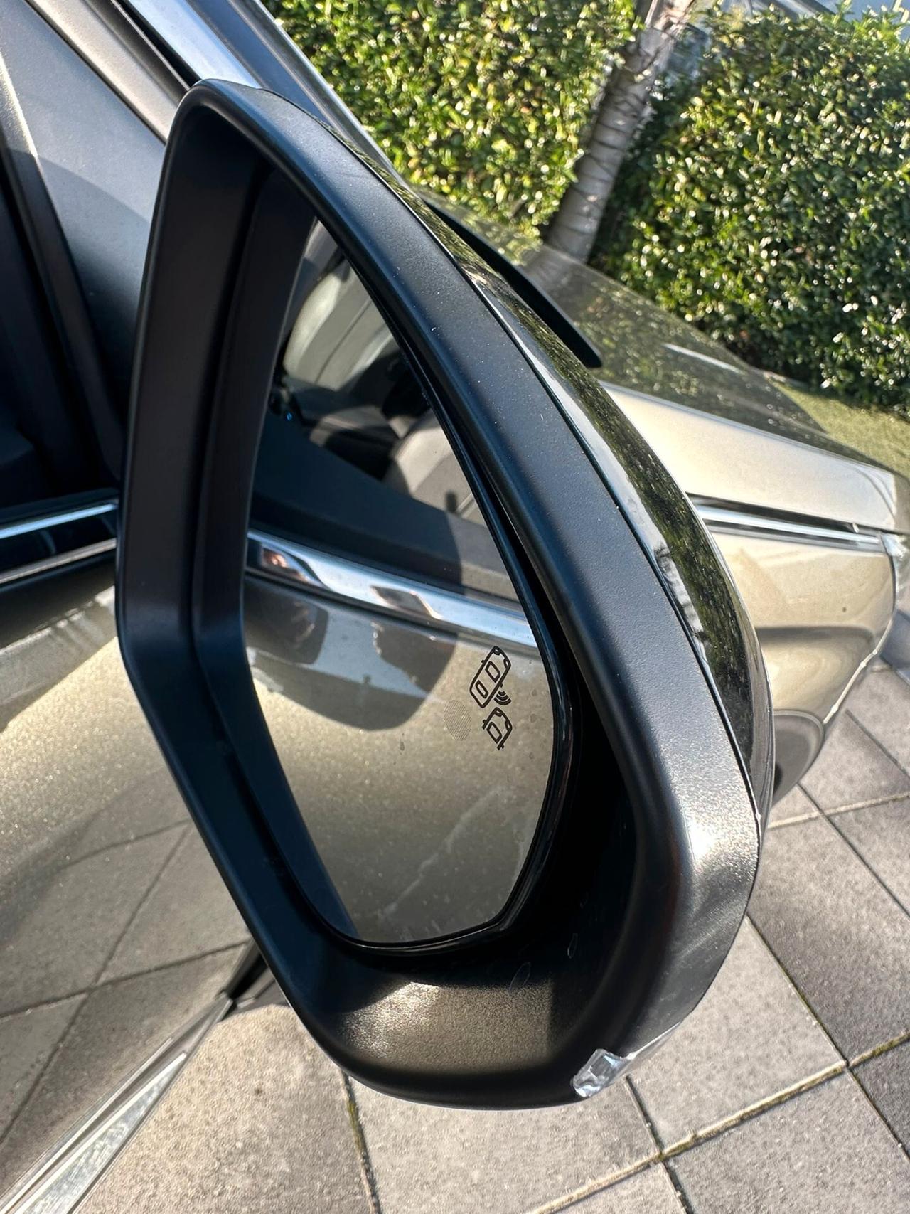 Peugeot 5008 1.5 HDI 130CV GT Line -7 POSTI -TETTO APRIBILE- AUTOMATICO- SUPER FULL