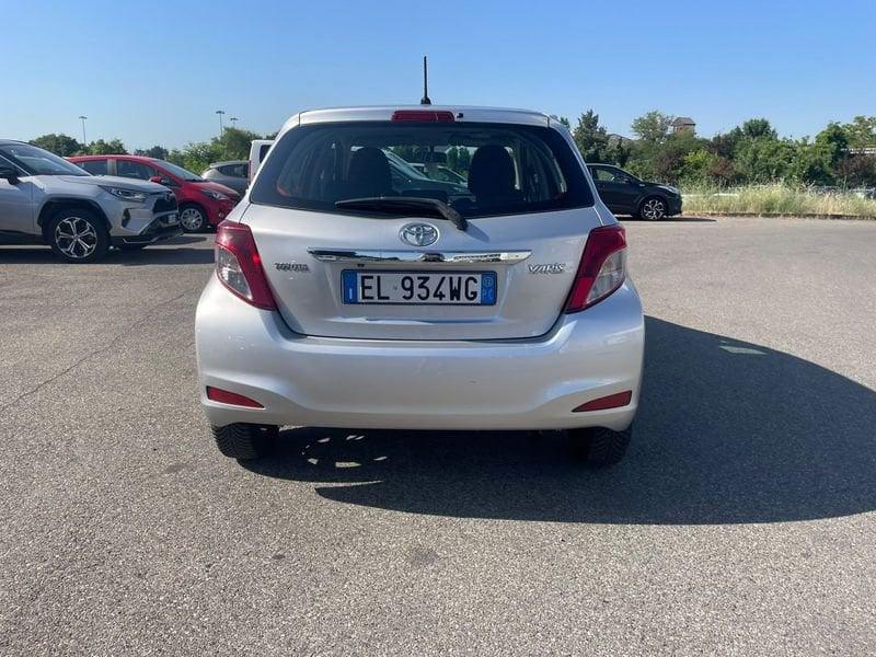 Toyota Yaris Yaris 5p 1.3 Lounge s&s cvt