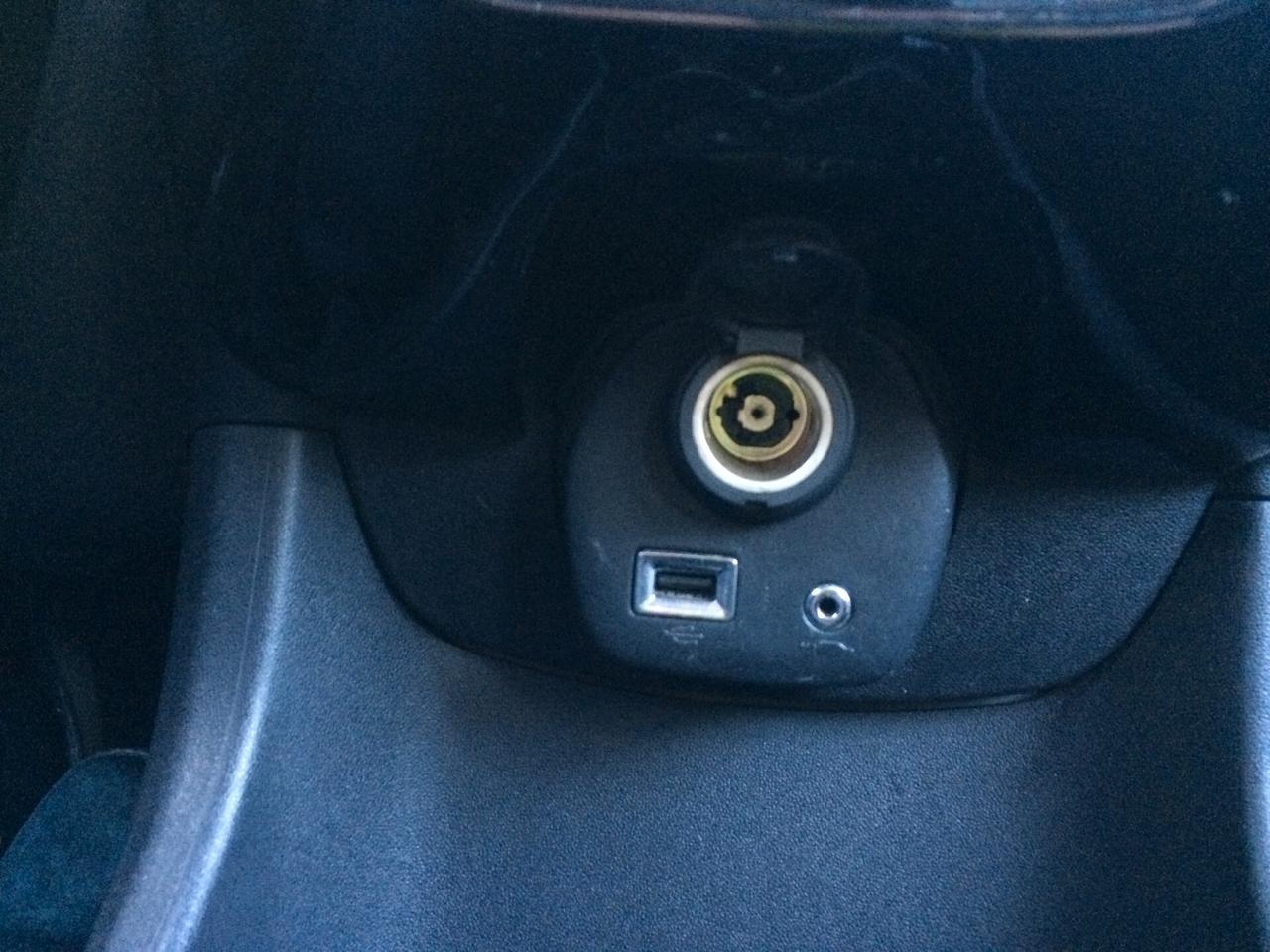 2017 Peugeot 108-----1.0 benzina tagliandata per neopatentati!!!!