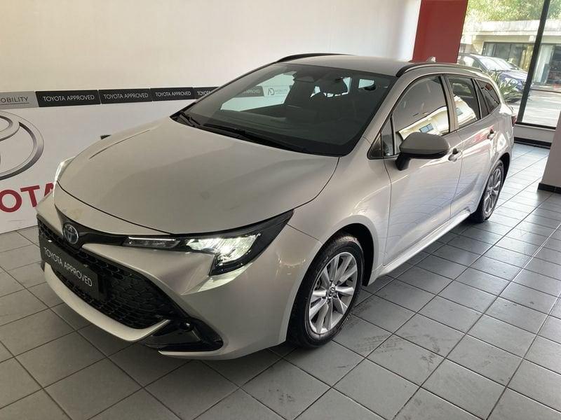 Toyota Corolla Active 1.8 Hybrid Touring Sports