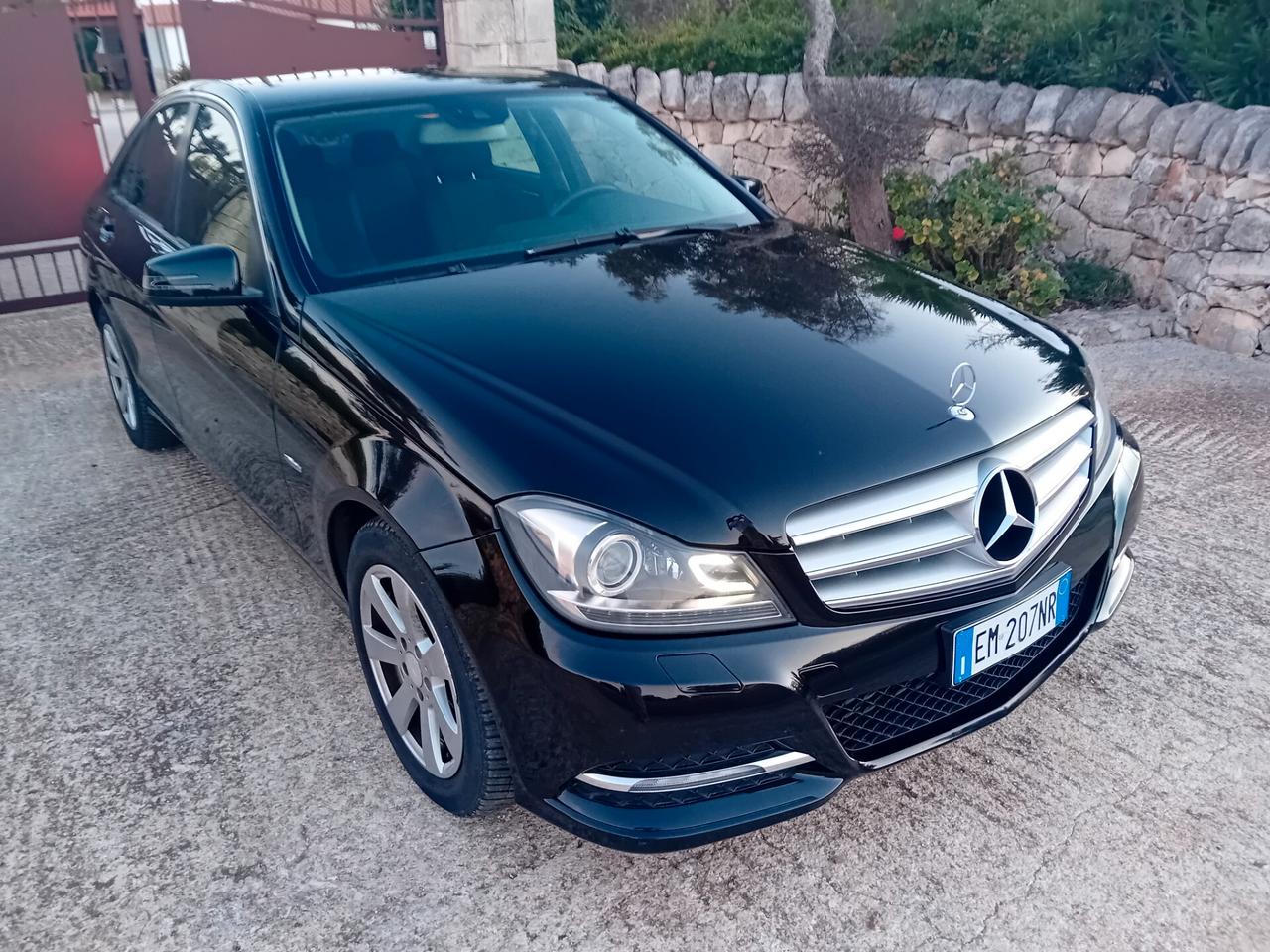 Mercedes-benz C 200 CDI BlueEFFICIENCY Elegance
