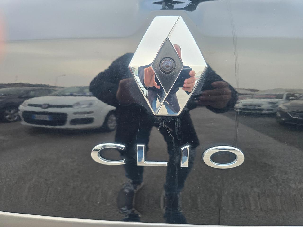 Renault Clio 1.2 75CV 5 porte Costume National