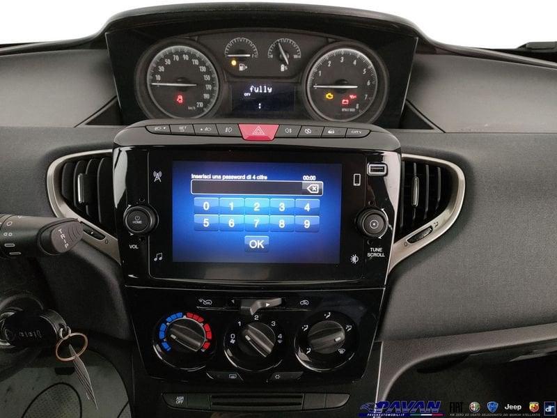 Lancia Ypsilon 1.0 FireFly 5 porte S&S Hybrid Gold