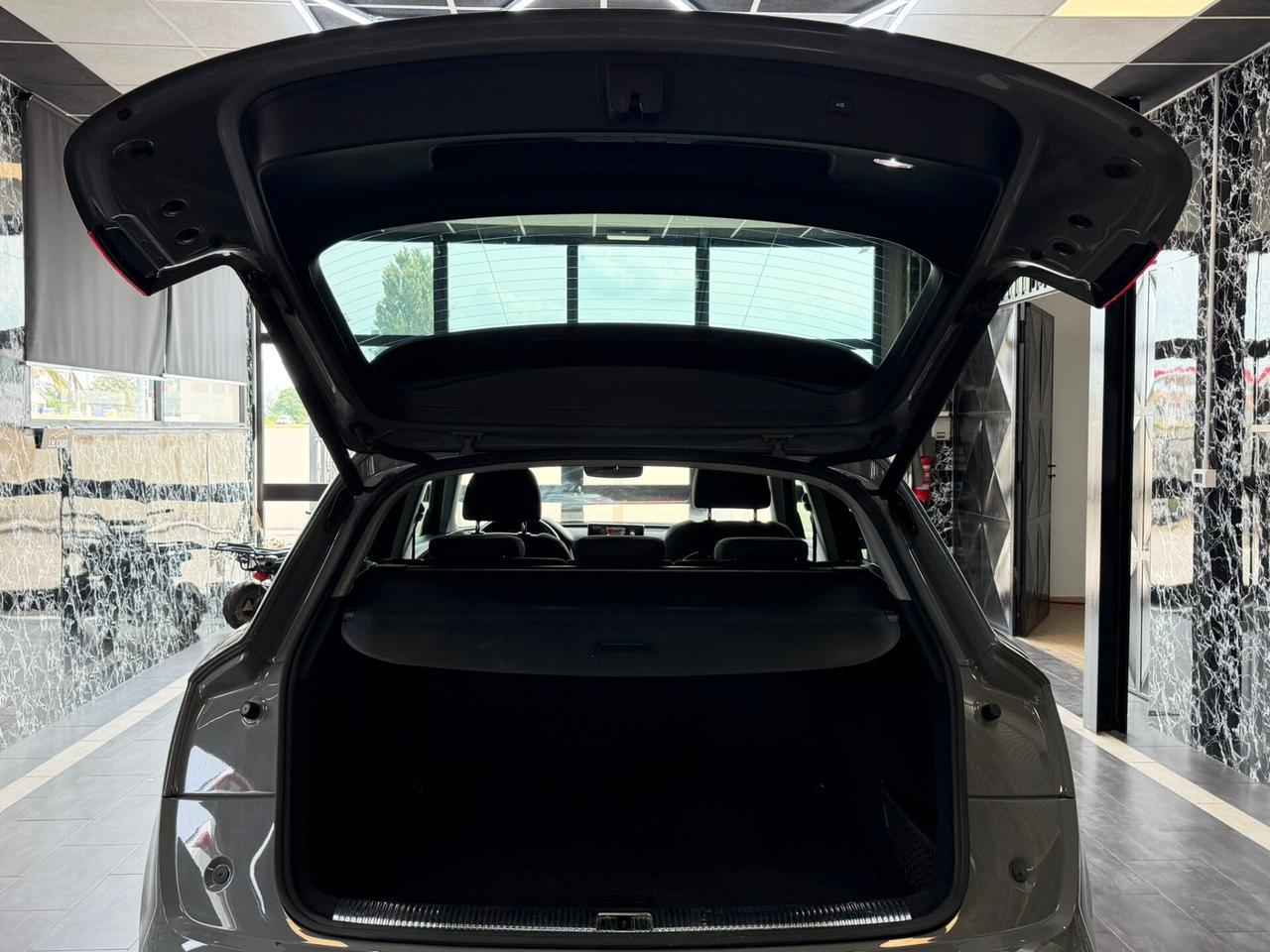 Audi Q5 40 TDI quattro S tronic Business Sport