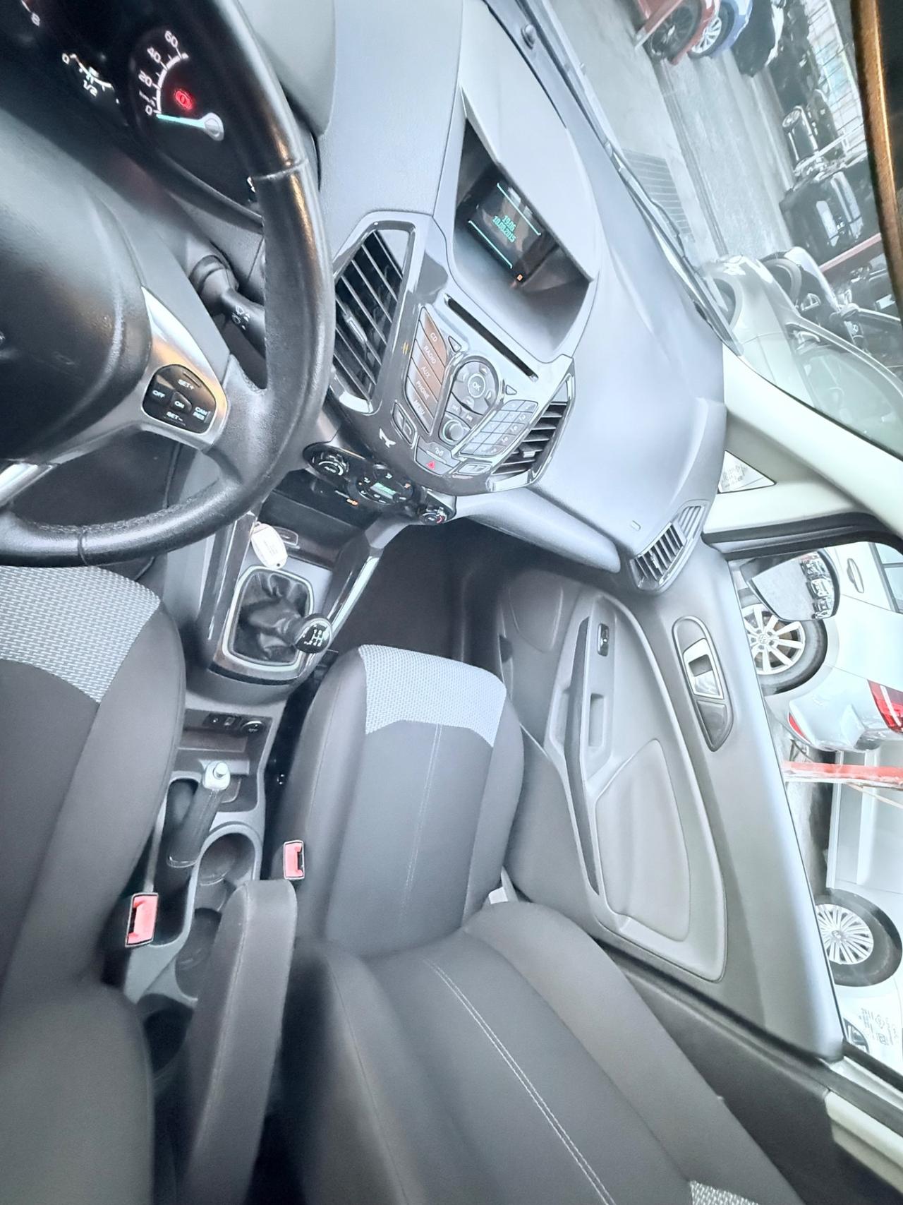 EcoSport 1.0 benzina - 125 CV-Titanium-rate-garanzia