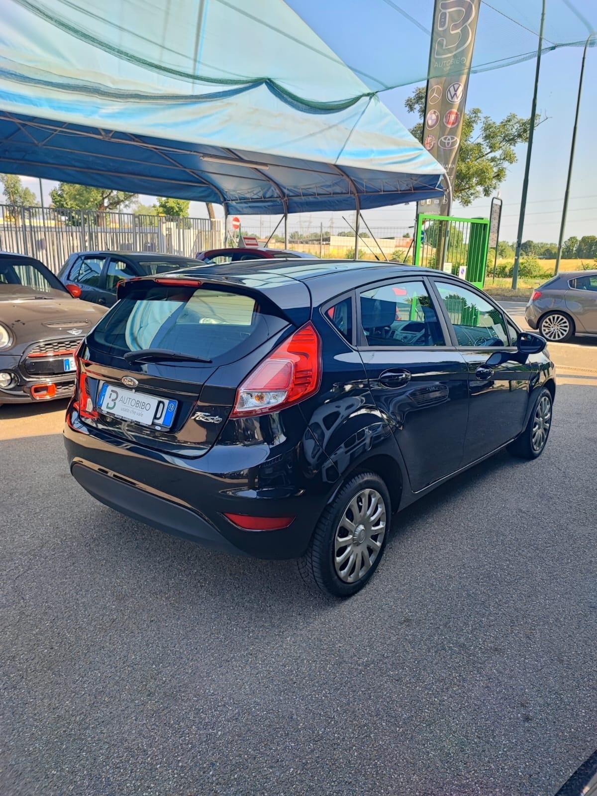 Ford Fiesta 1.4 5 porte Bz.- GPL