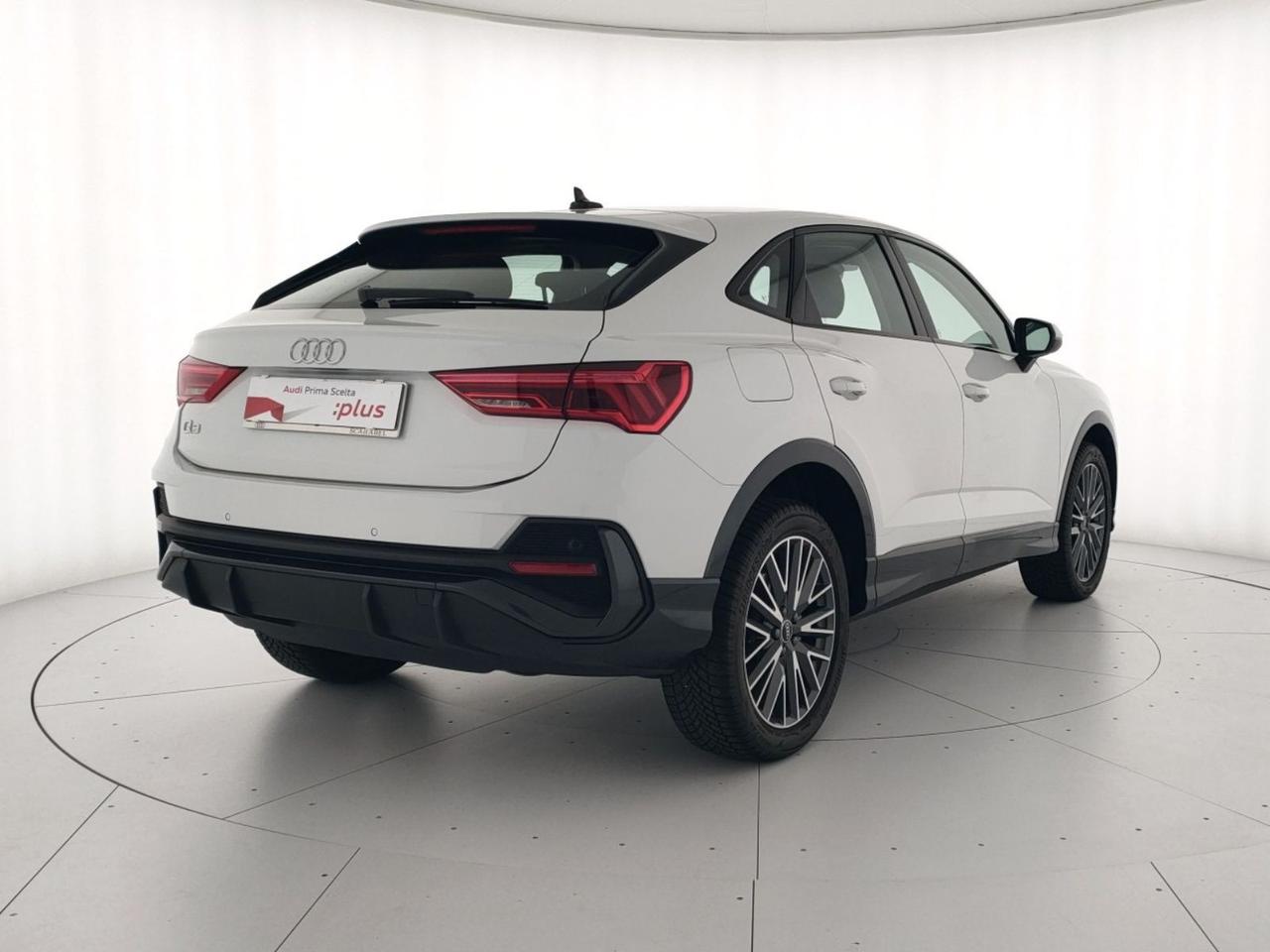 Audi Q3 sportback 45 1.4 tfsi e business plus s-tronic