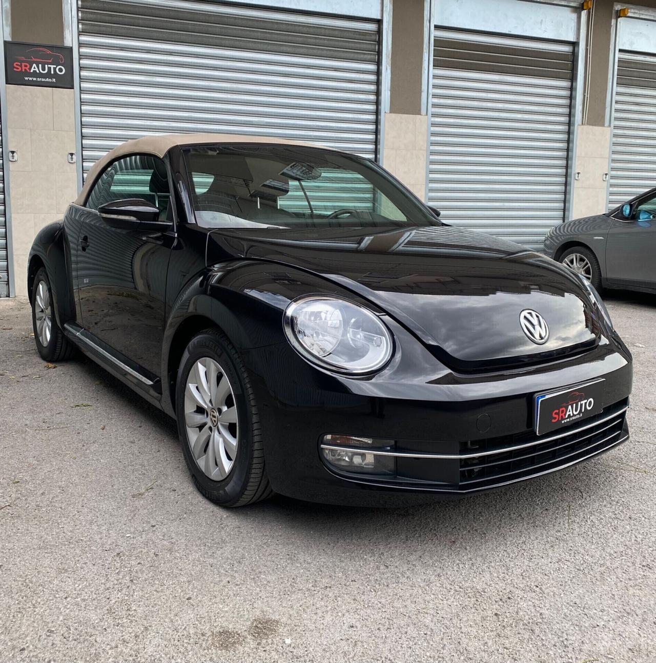 Volkswagen Maggiolino CABRIO 2.0 TDI 110cv Sport