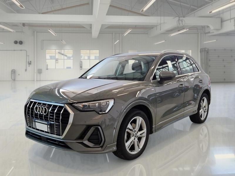 AUDI Q3 35 TDI S tronic S Line Edition