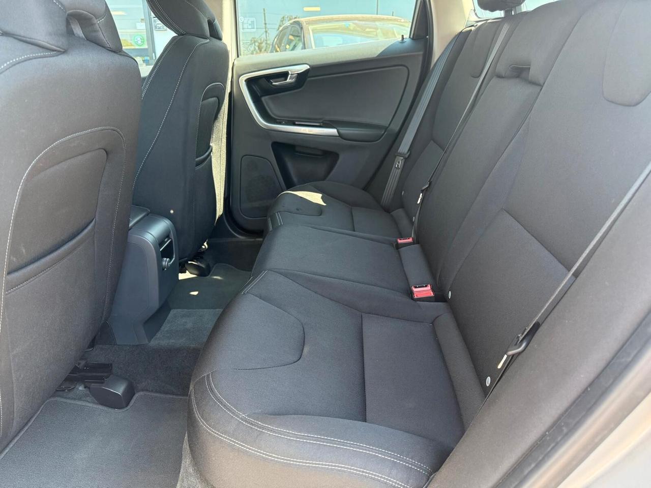 Volvo XC 60 XC60 D3 Geartronic Business Plus