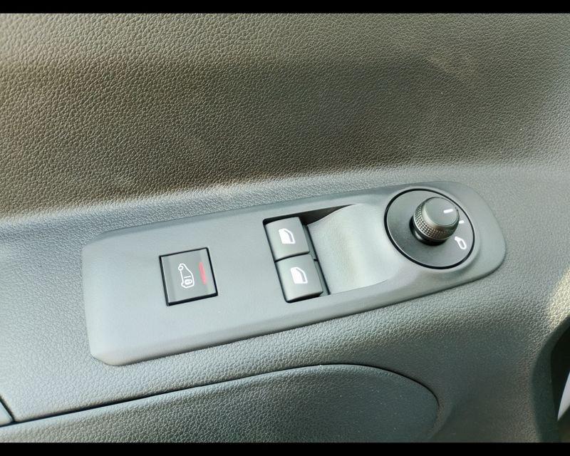 FIAT Doblò 1.5 Diesel 100 Cv Mt6 Passo Lungo
