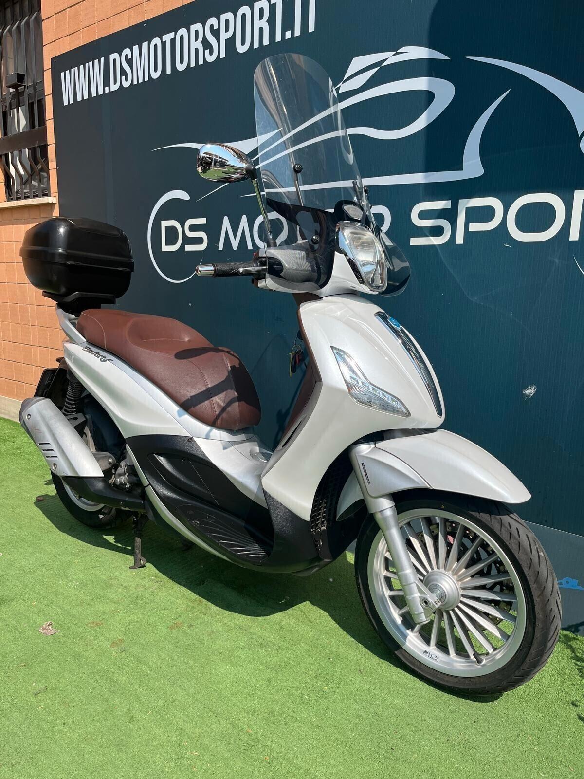 Piaggio Beverly 300 i.e. Abs