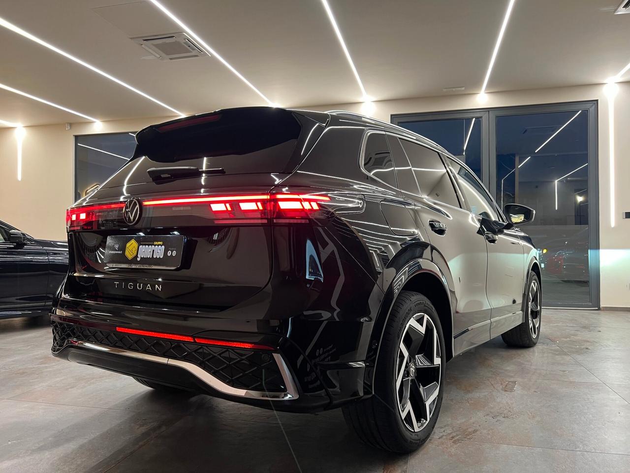 Volkswagen Tiguan 2.0 TDI 150 CV DSG R-Line