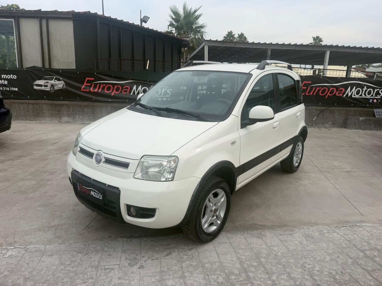 Fiat Panda 1.3 MJT 16V DPF 4x4 Climbing