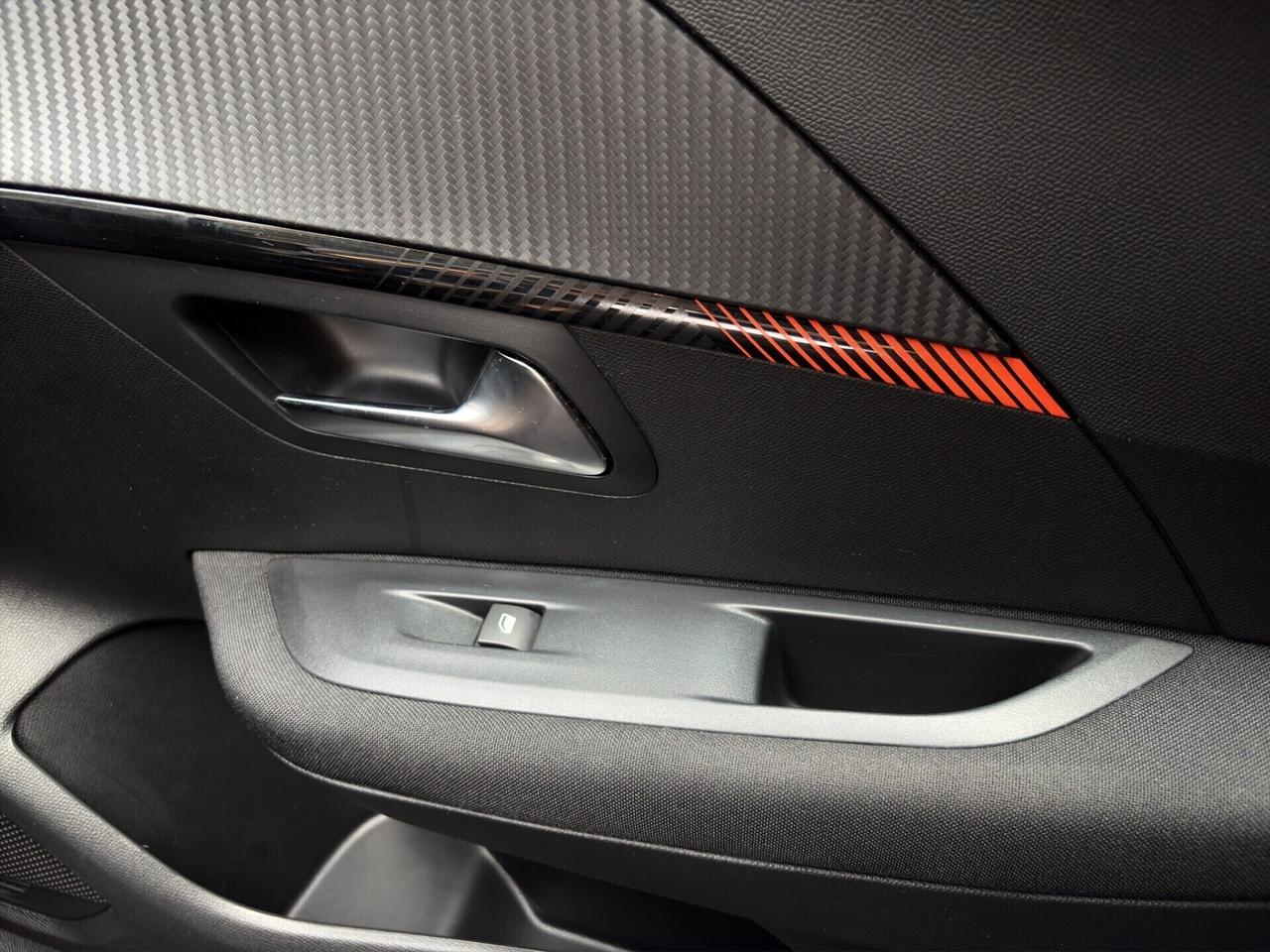 Peugeot 208 - GPL - DISTRIBUZIONE FATTA -