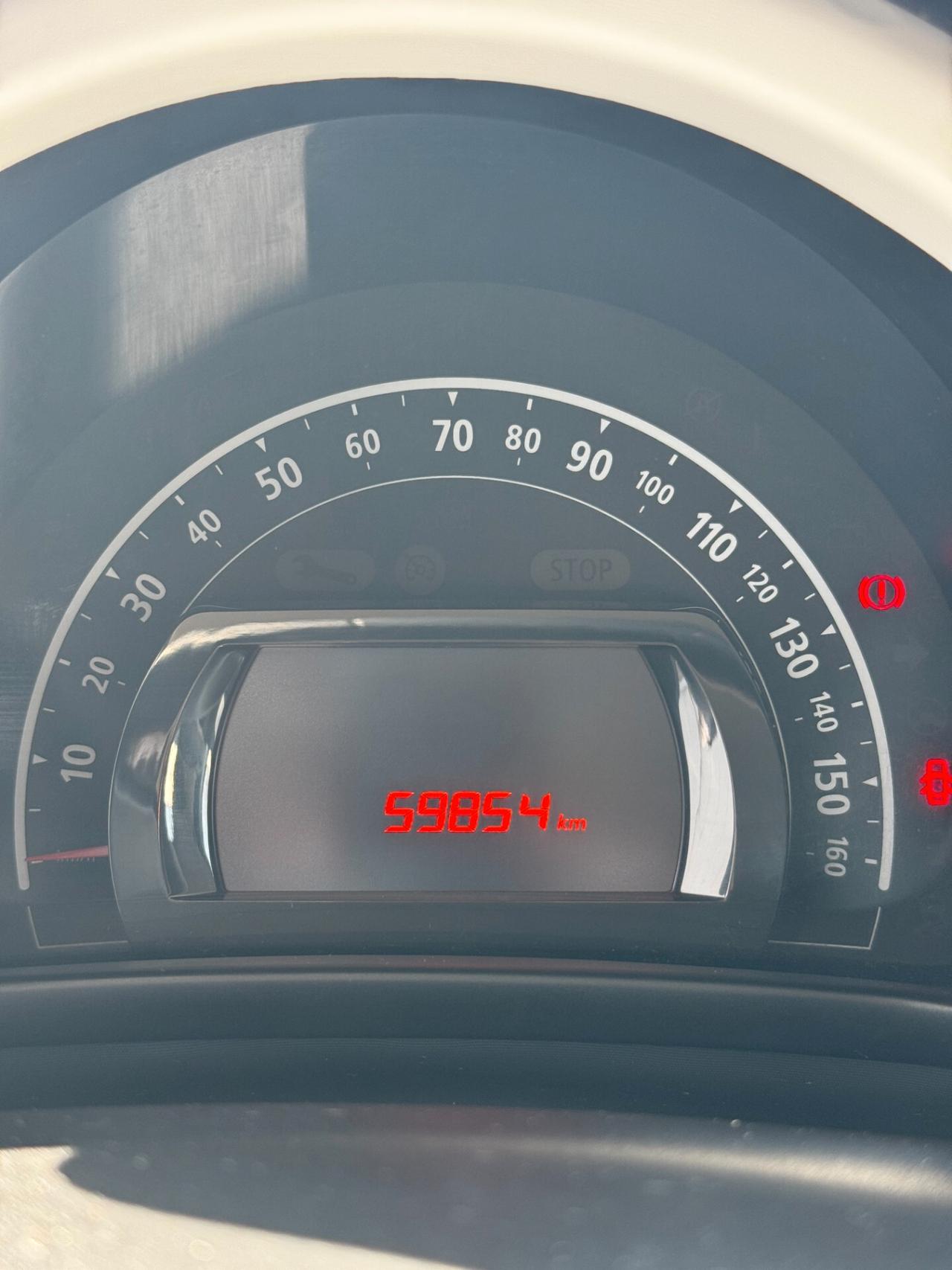 Renault Twingo 1.0 52kW Benz 5p *59.000 km*