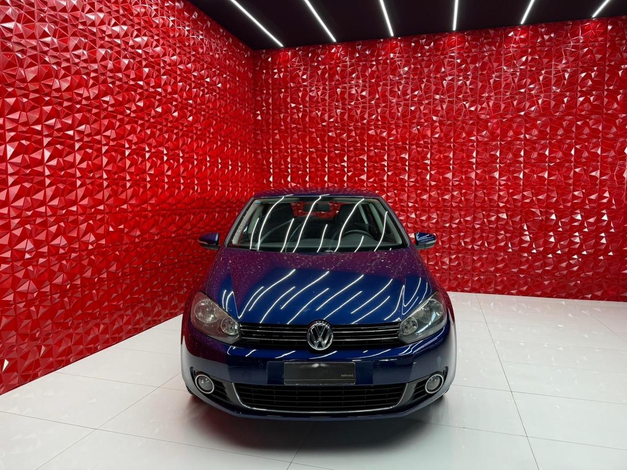 Volkswagen Golf 1.6 TDI DSG 5p. Highline OK NEOPATENTATI