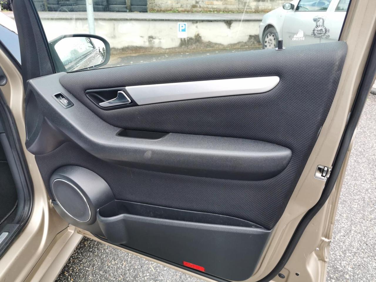 Mercedes-benz B 200 B 180 CDI Sport 140 Cv - RATE AUTO MOTO SCOOTER