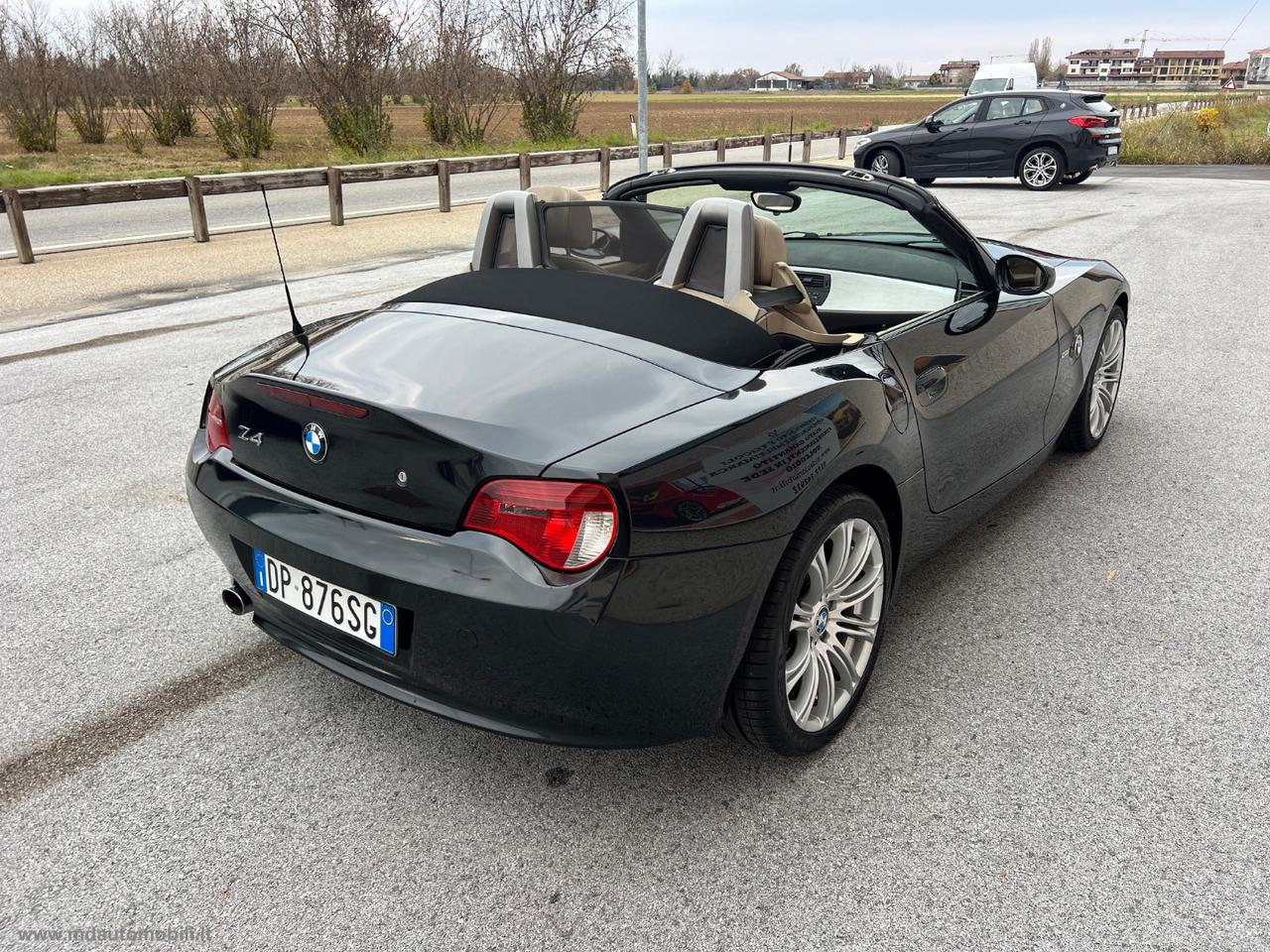 BMW Z4 2.0i Roadster MANUALE CERCHI 18