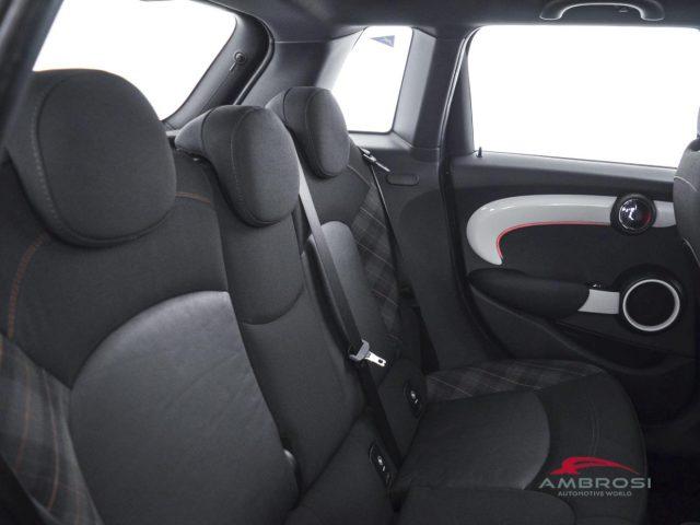 MINI Cooper D 1.5 Cooper D Seven 5p auto