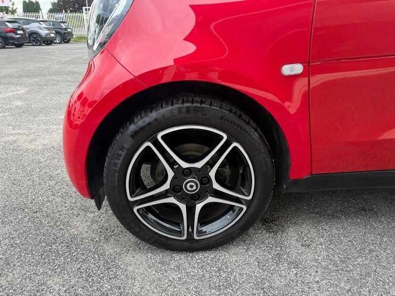 smart fortwo Fortwo 1.0 Twinamic Passion 71cv, PANORAMA, LED!