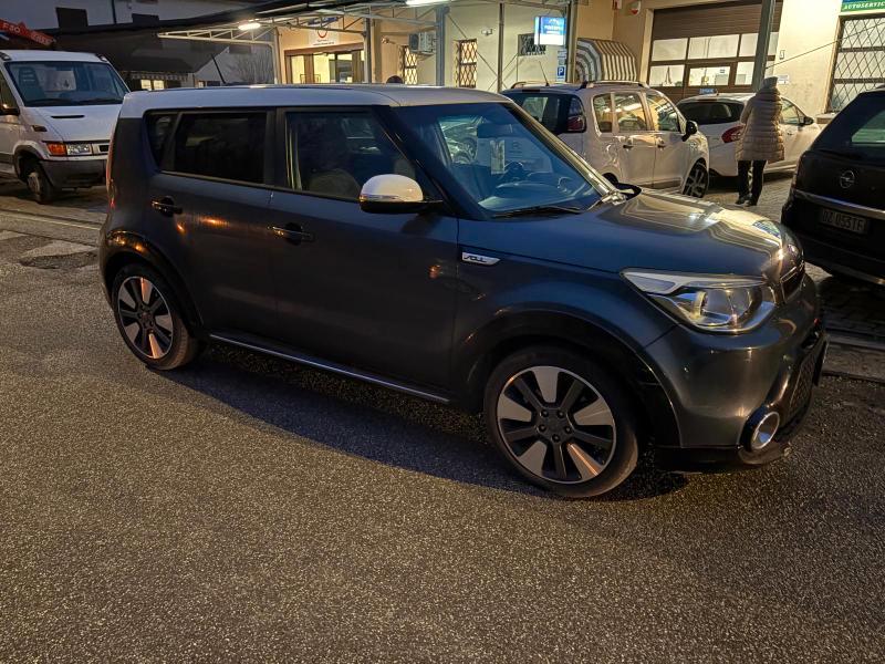 Kia Soul 1.6 crdi 16v Your Soul AUTOMATICO OK NEOPATENTATO