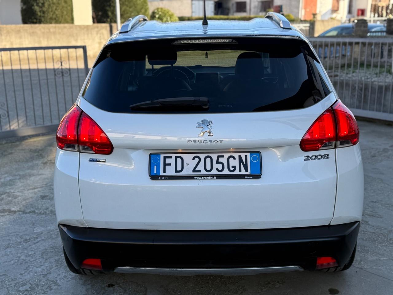 PEUGEOT 2008 1.2 BENZINA POCHI KM EURO6b 2016