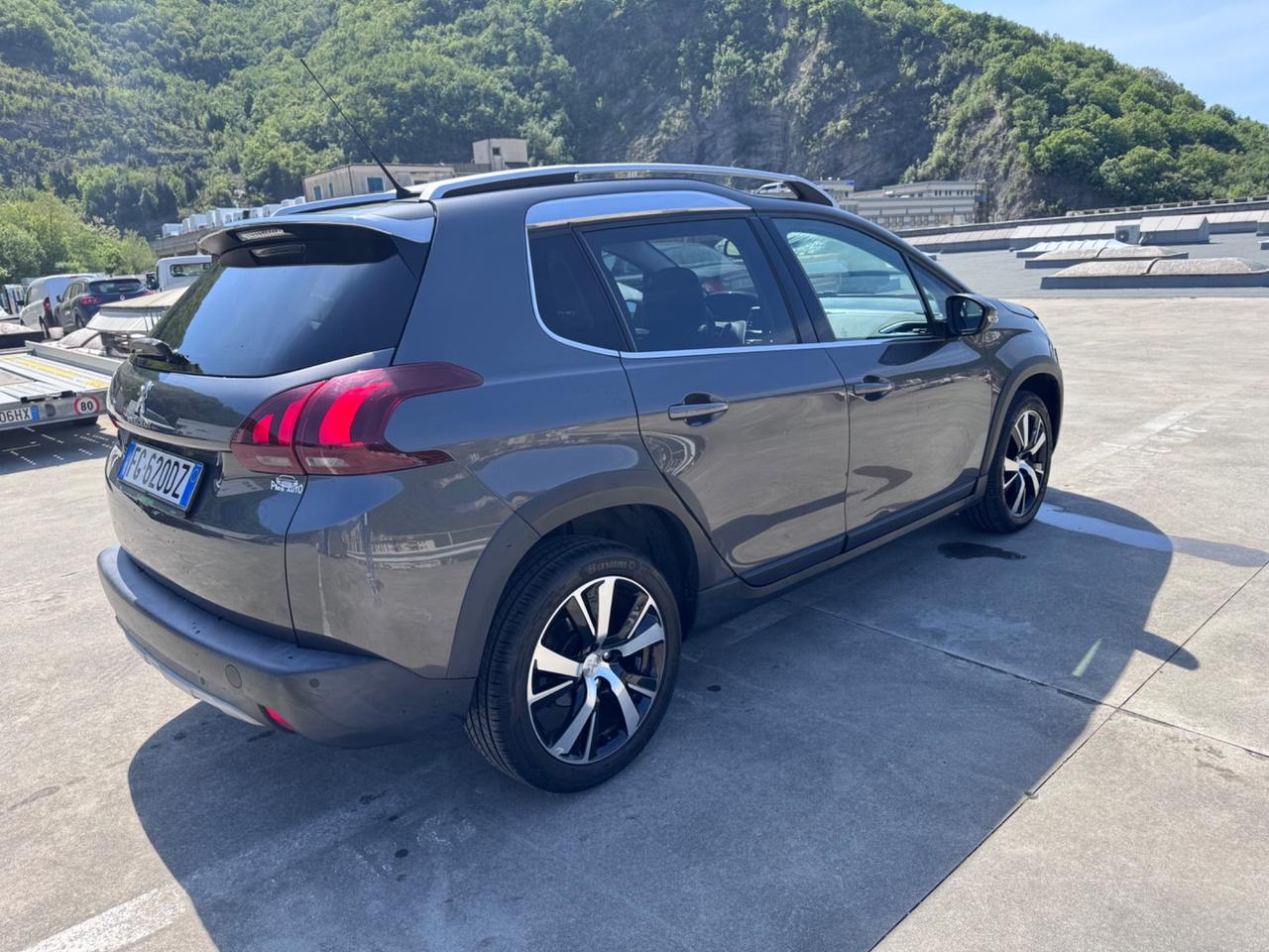 Peugeot 2008 BlueHDi 100 Allure Eu6