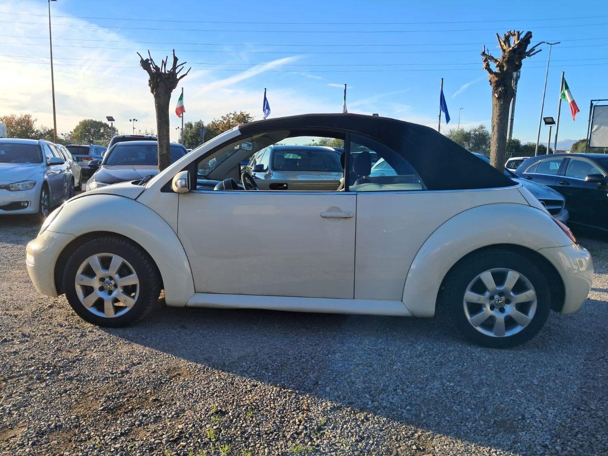 VOLKSWAGEN - New Beetle Cabrio - 1.6 Cabrio