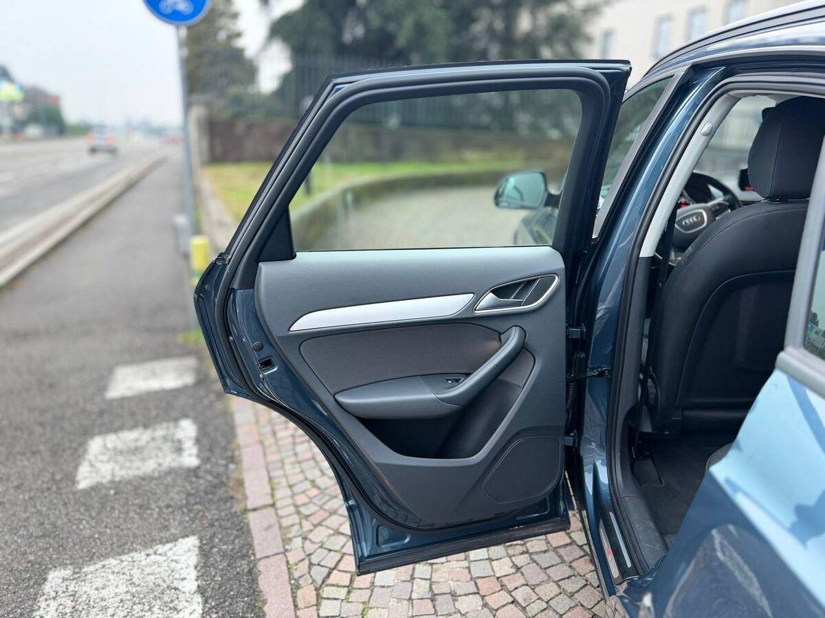 Audi Q3 1.4 tfsi cod S line edition s-tronic