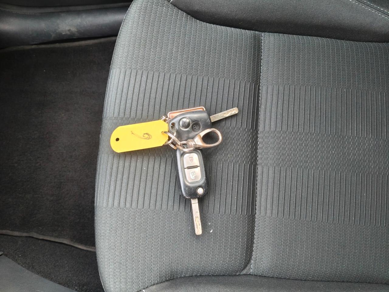 Renault Clio 1.2 sw del 2011 SOLO 105.000 KM