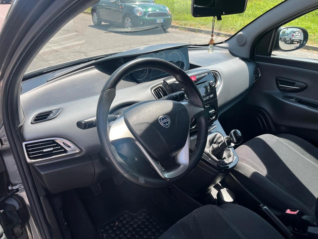 Lancia Ypsilon 1.2 69 CV 5 porte S&S