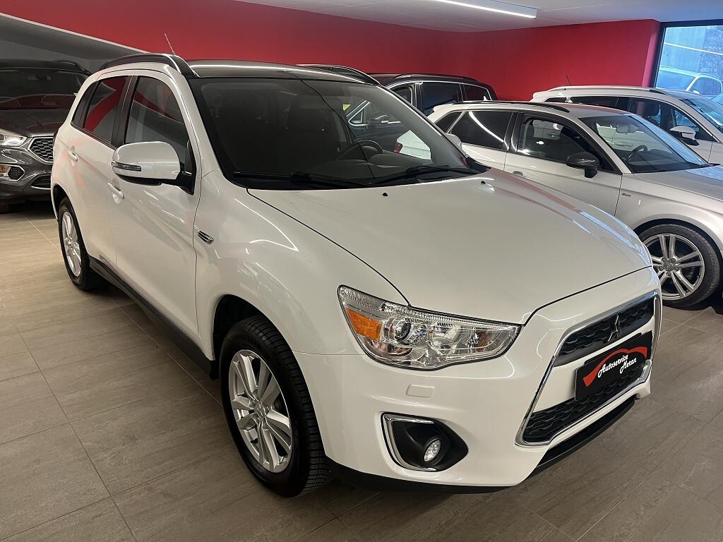 Mitsubishi ASX 2.2 DI-D 4x4 Intense gancio