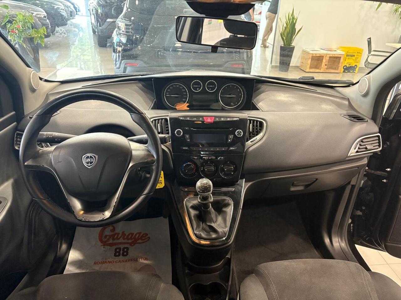Lancia Ypsilon 1.2 8v Gold s&s 69cv