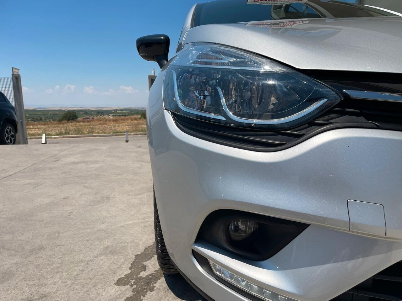 Renault Clio TCe 12V 90CV Start&Stop 5 porte Energy Duel2