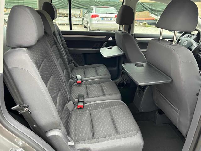 VOLKSWAGEN Touran 1.9 TDI 105CV Highline senza nessun lavoro da fare