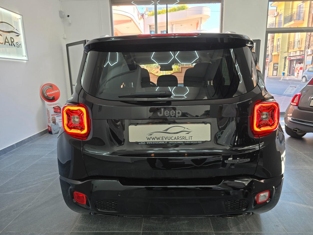 Jeep Renegade 1.6 Mjt 120 CV Night Eagle