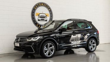 VOLKSWAGEN Tiguan 2.0 TDI SCR DSG 4MOTION R-Line UNIPRO