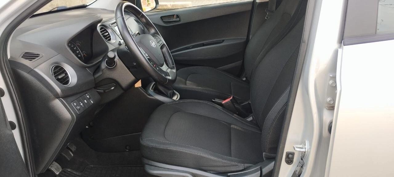 Hyundai i10 1.0, 12/15, km 61.800