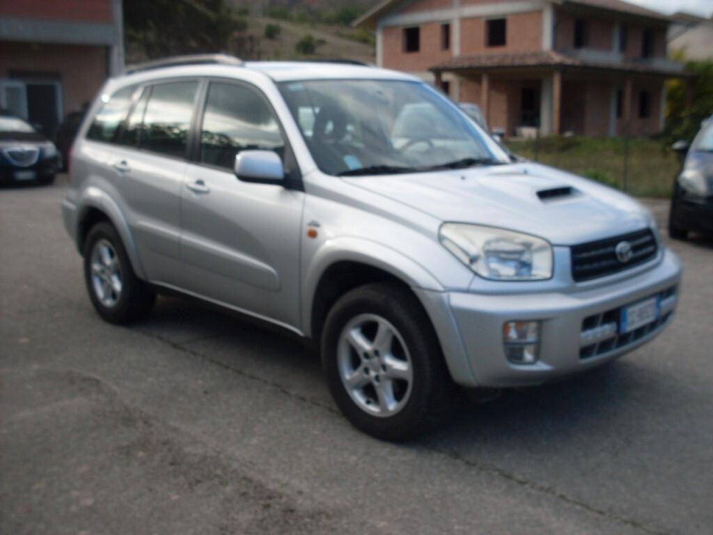 Toyota RAV 4 RAV4 2.0 Tdi D-4D cat 5 porte Sol