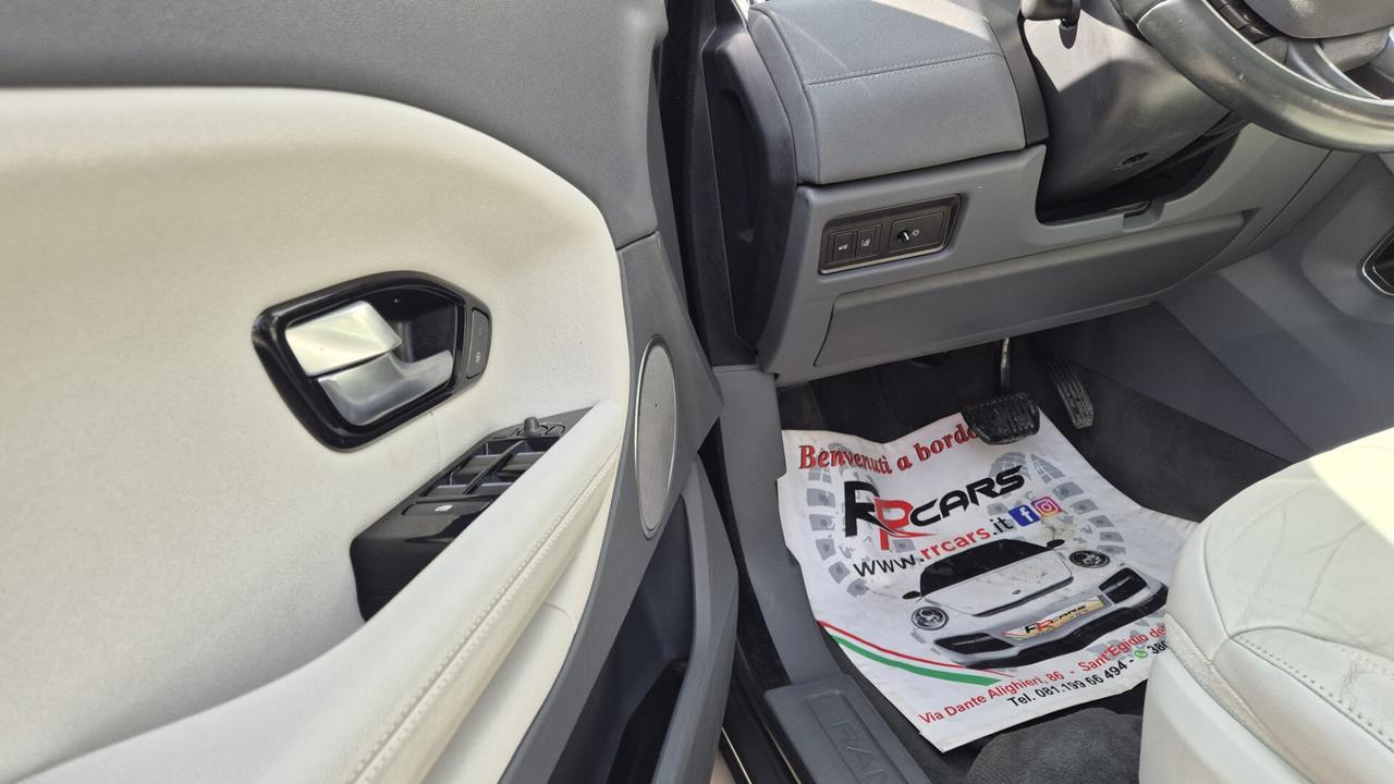 Land Rover Range Evoque 2.0 TD4 150 CV 5p. SE Dynamic