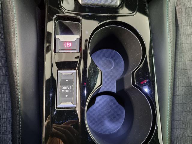 PEUGEOT 2008 motore elettrico 136 CV Allure